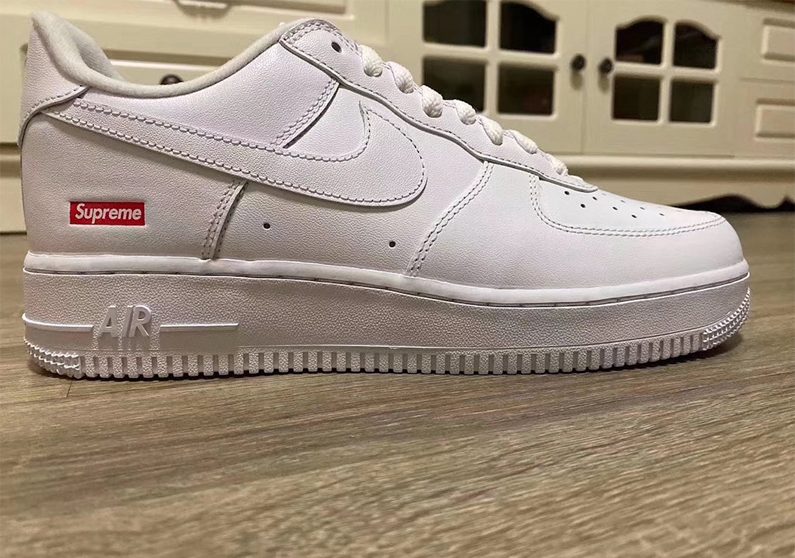 Supreme x Nike Air Force 1 Low Set for 